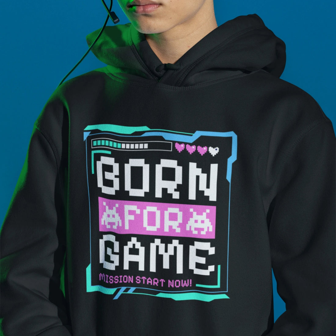 Schwarzer Herren Hoodie mit Born For Game Retro Pixel Arcade Design im 8-Bit Gaming Stil