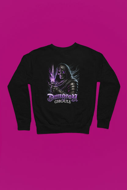Dungeon Ghouls | Duesterer Fantasy-Pullover mit Skelettkrieger – schwarz Pullover als Flatlay-Mockup, hochwertiges Nerd- & Gaming-Design Produktfoto.