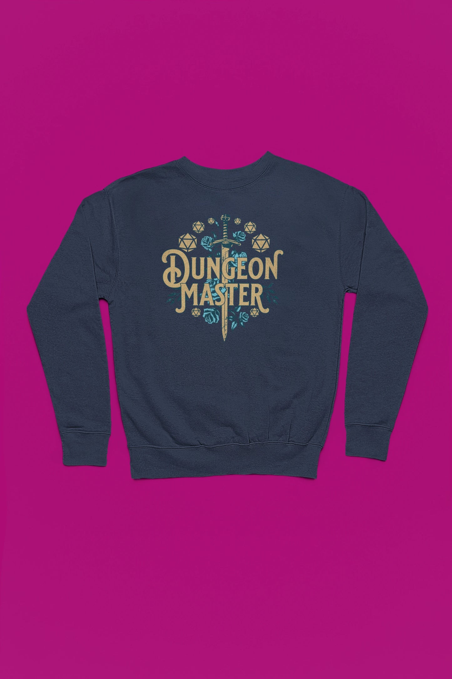 Dungeon Master | Fantasie-Pullover fuer RPG-Abenteurer – marine Pullover als Flatlay-Mockup, hochwertiges Nerd- & Gaming-Design Produktfoto.