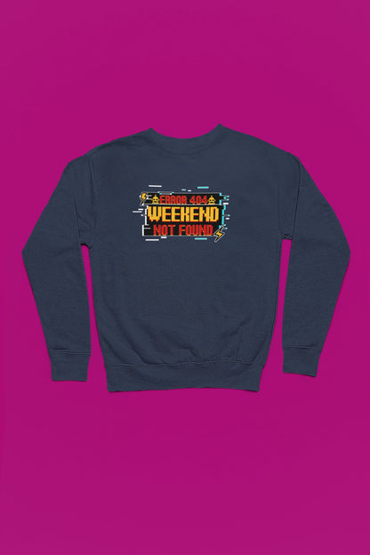 Error 404 – Weekend Not Found | Retro Pixel Pullover – marine Pullover als Flatlay-Mockup, hochwertiges Nerd- & Gaming-Design Produktfoto.