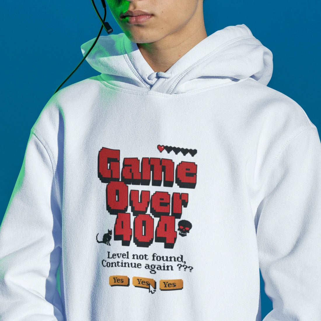 Weißer Game Over 404 Hoodie im Pixel Glitch Design für Retro Gamer