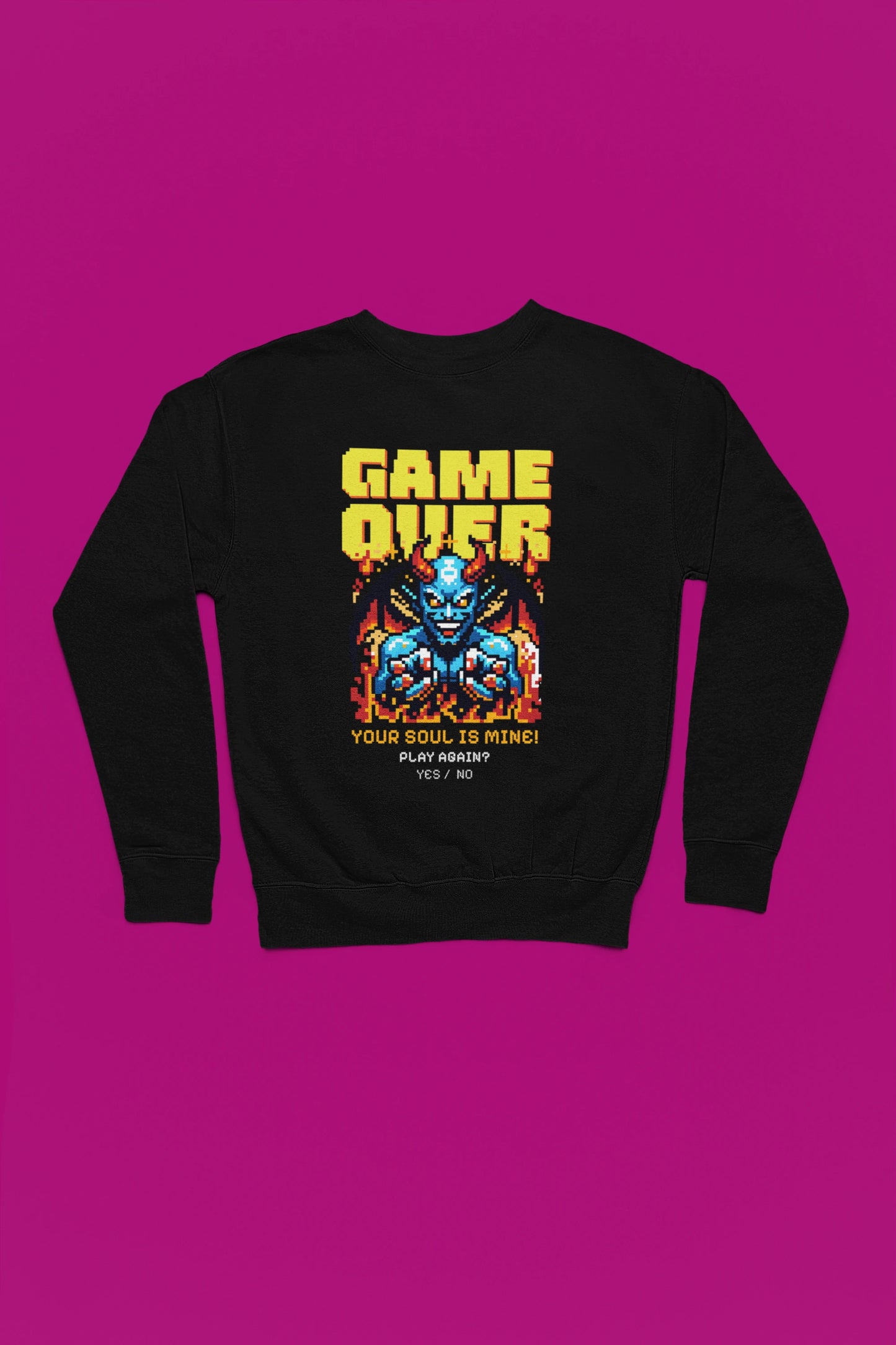 Game Over – Your Soul Is Mine | Retro Pixel Daemon Pullover – schwarz Pullover als Flatlay-Mockup, hochwertiges Nerd- & Gaming-Design Produktfoto.