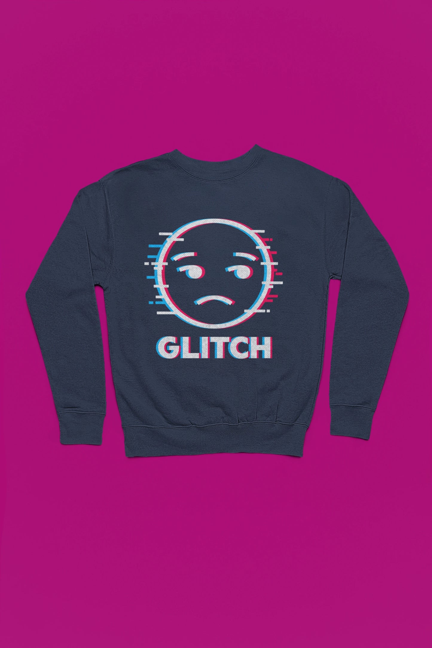 Glitch Face | Pixel-Error Pullover im Retro-Stil – marine Pullover als Flatlay-Mockup, hochwertiges Nerd- & Gaming-Design Produktfoto.