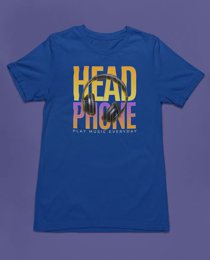 Headphone | Musik T-Shirt für Soundlover & Audiophile – blau T-Shirt als flatlay-Mockup, modernes Gaming-Design und hochwertiges Produktfoto.
