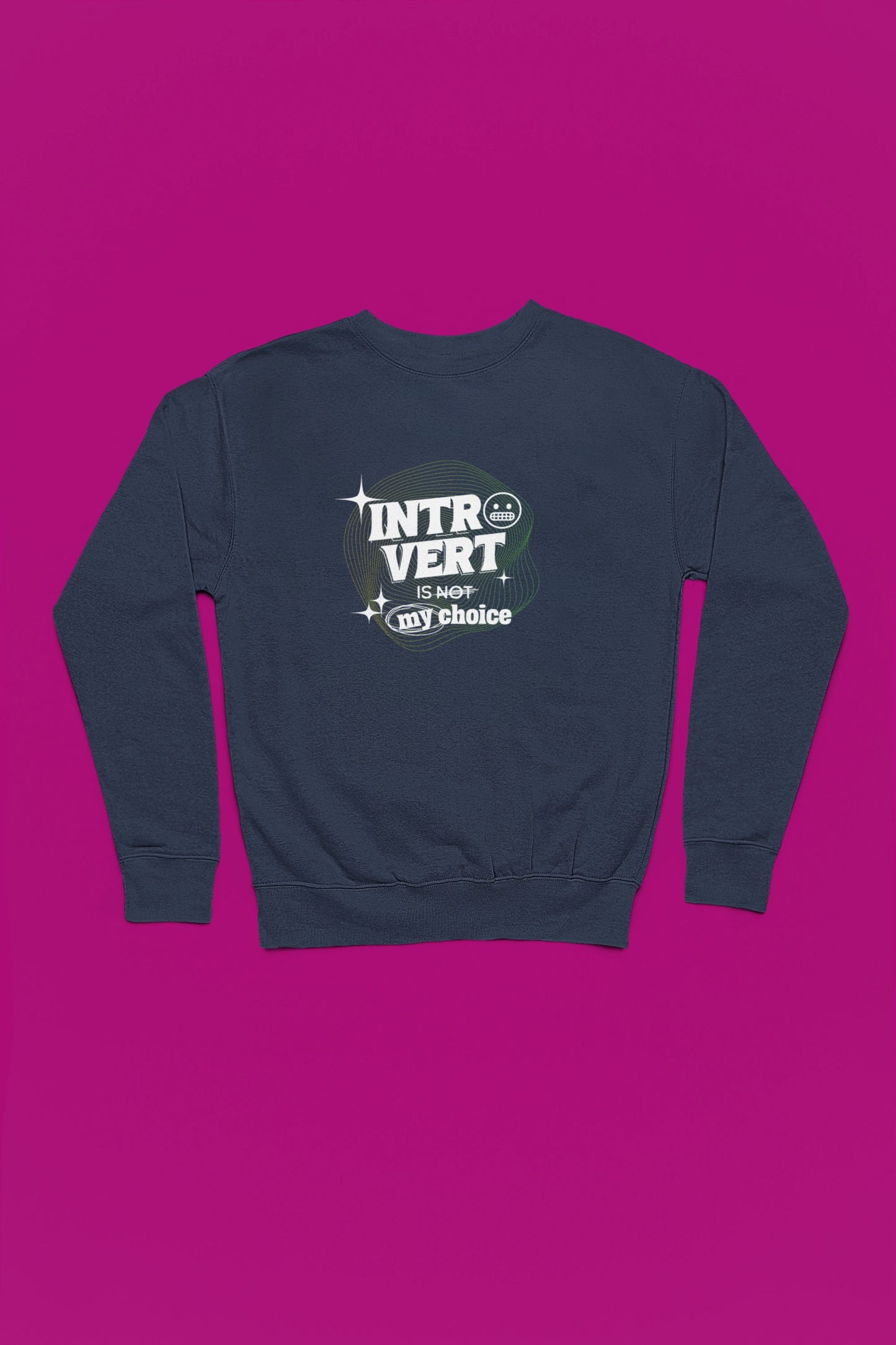 Introvert Is Not My Choice | Neon Wave Pullover fuer Introverts & Nerds – marine Pullover als Flatlay-Mockup, hochwertiges Nerd- & Gaming-Design Produktfoto.