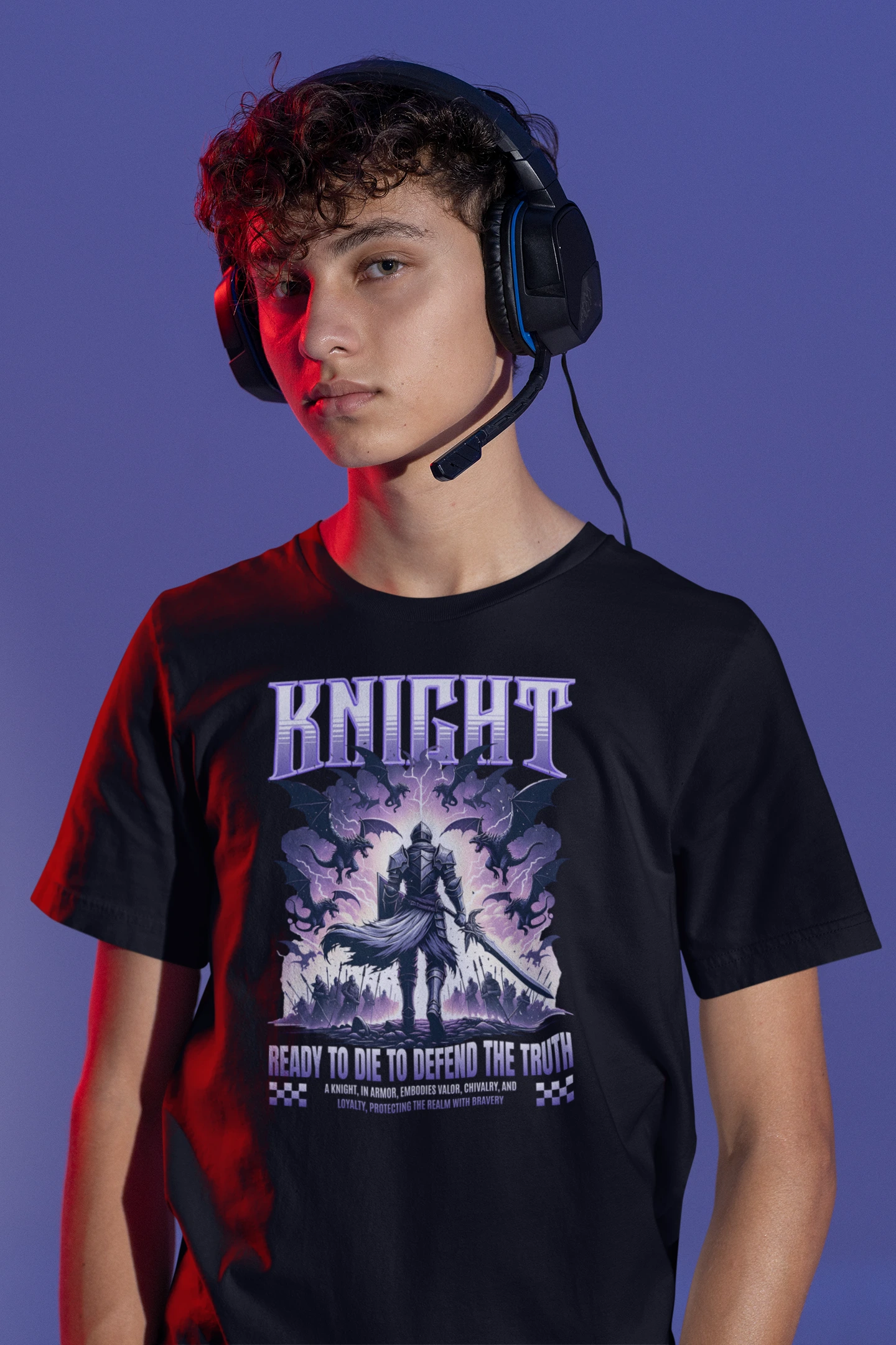 Knight – Ready to Die to Defend the Truth | Ritter Fantasy T-Shirt – schwarz T-Shirt als maennlich-Mockup, modernes Gaming-Design und hochwertiges Produktfoto.