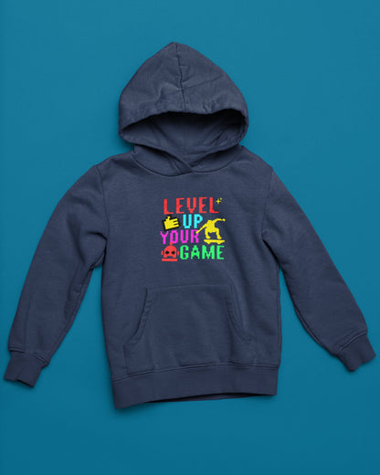 Level Up Your Game | Bunter Pixel-Hoodie fuer Gamer & Creator – marine Hoodie als flatlay-Mockup, modernes Gaming-Design und hochwertiges Produktfoto.