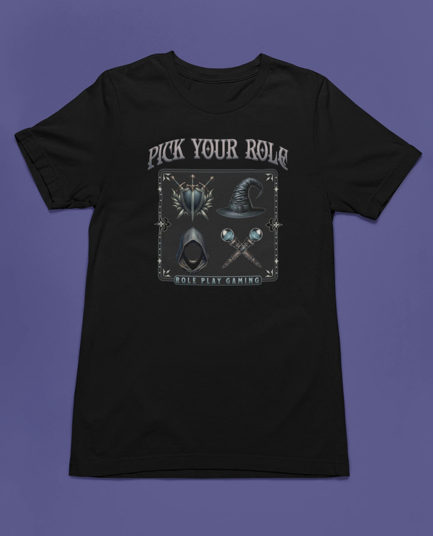 Pick Your Role | RPG Fantasy T-Shirt für Rollenspiel-Fans – schwarz T-Shirt als flatlay-Mockup, modernes Gaming-Design und hochwertiges Produktfoto.