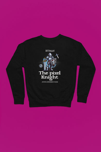 Pixel Knight | Retro-Ritter Pullover im 16-Bit Style – schwarz Pullover als Flatlay-Mockup, hochwertiges Nerd- & Gaming-Design Produktfoto.