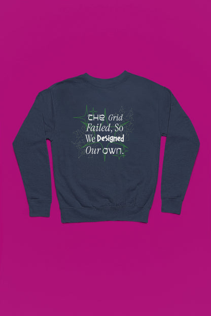 The Grid Failed – Cyber Network Chaos Pullover – marine Pullover als Flatlay-Mockup, hochwertiges Nerd- & Gaming-Design Produktfoto.